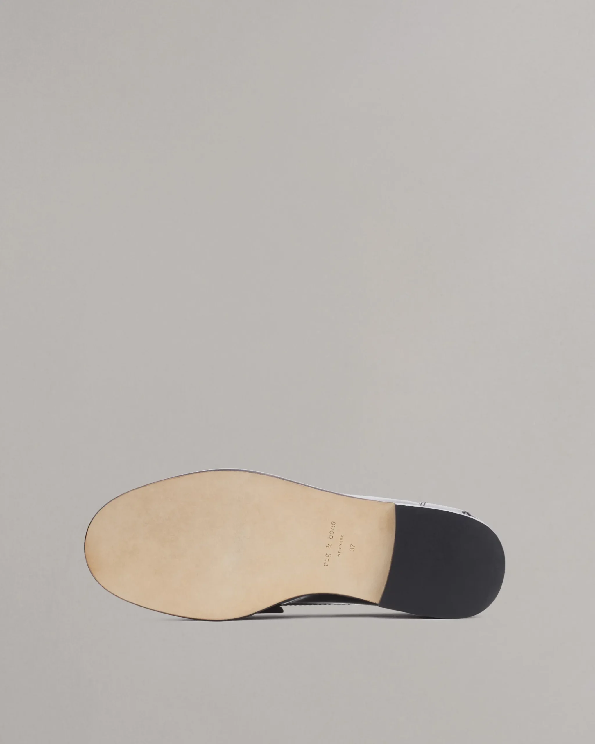 Carter Leather Loafer