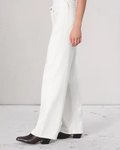 Featherweight Logan Wide-Leg Jean