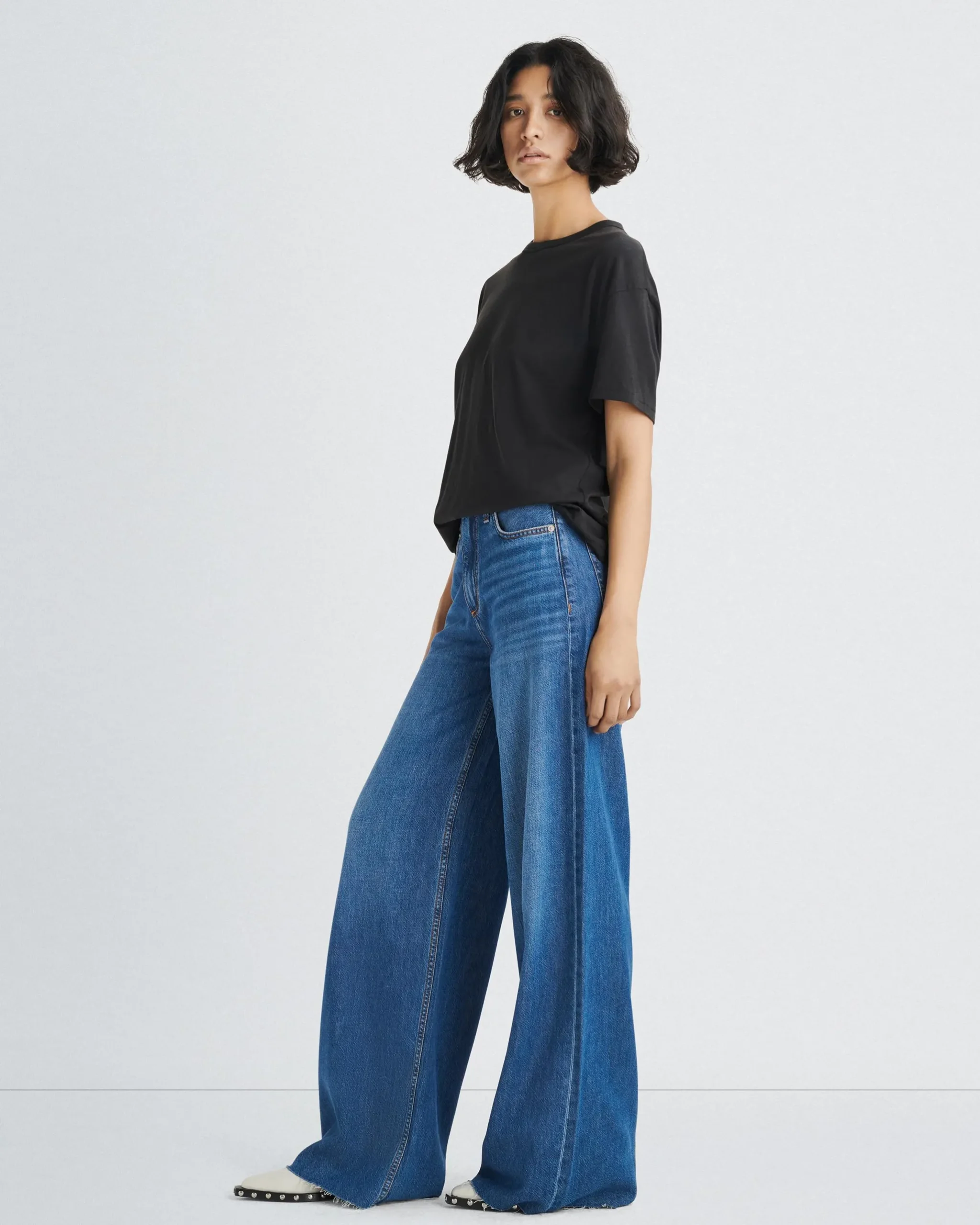 Featherweight Sofie Wide-Leg Jean