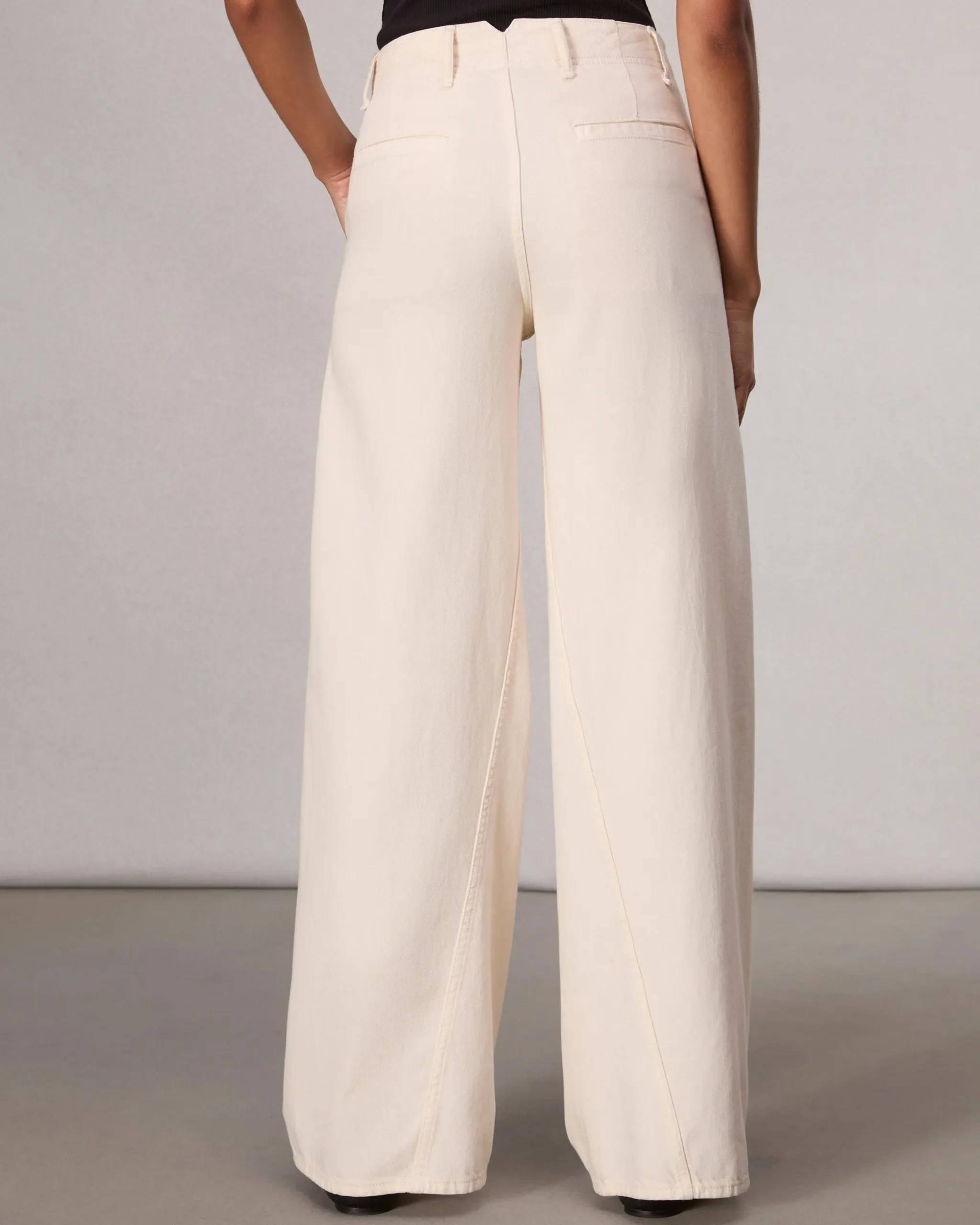 Featherweight Wide-Leg Sofie Jean