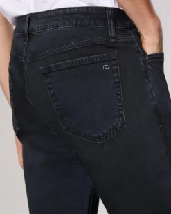 Fit 3 Athletic Fit Jean