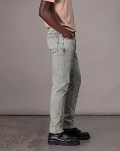 Fit 3 Athletic Fit Jean