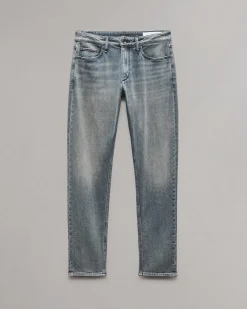 Fit 3 Athletic Fit Jean