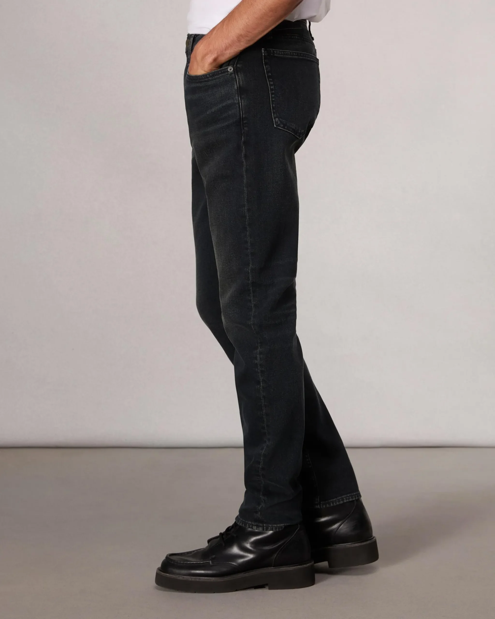 Fit 2 Slim Fit Jean