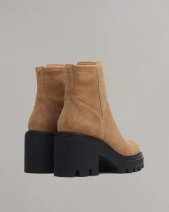 Quinn Chelsea Boot