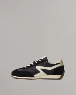 Slim Retro Runner Sneaker