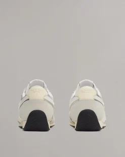 Slim Retro Runner Sneaker