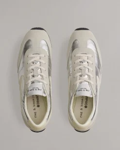 Slim Retro Runner Sneaker