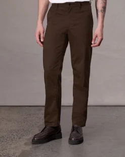 Standard Chino Pant