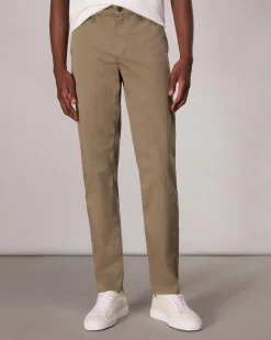 Standard Chino Pant