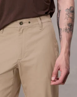 Standard Chino Pant